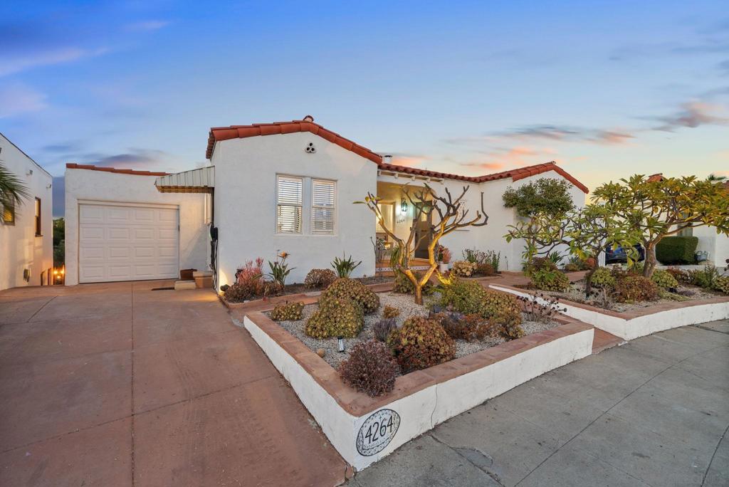 4264 Biona Place Property Photo 32