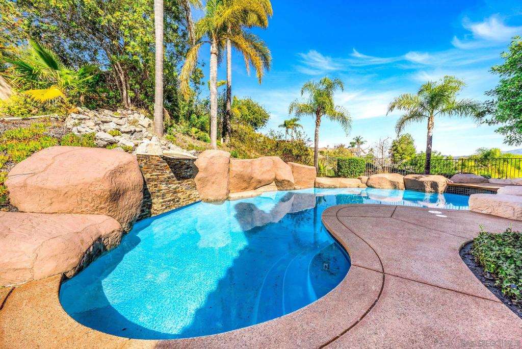 3176 Via Montaneta Property Photo 1