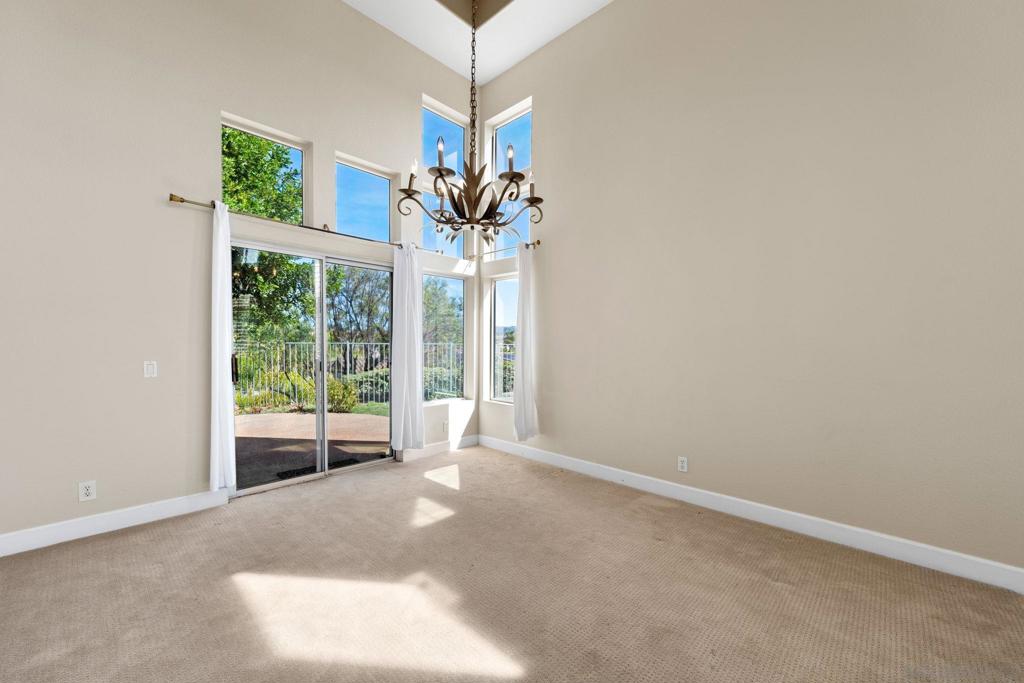 3176 Via Montaneta Property Photo 11