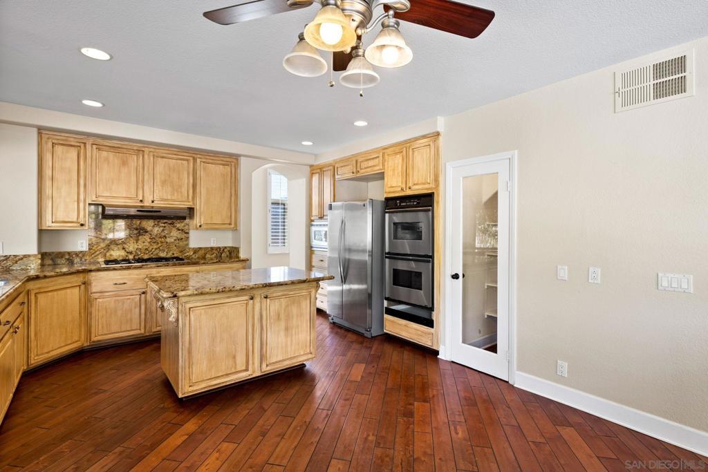 3176 Via Montaneta Property Photo 17