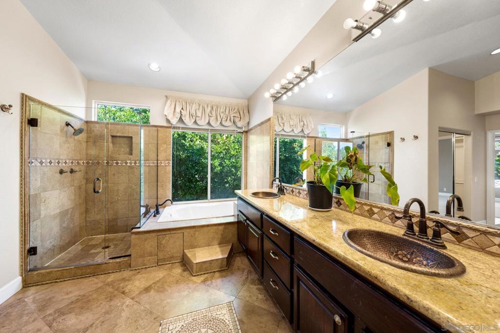3176 Via Montaneta Property Photo 27