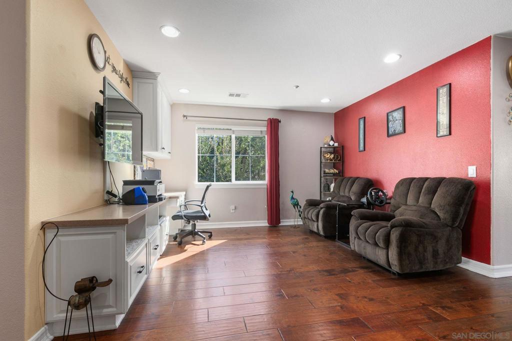 16913 New Rochelle Way #80 Property Photo 10