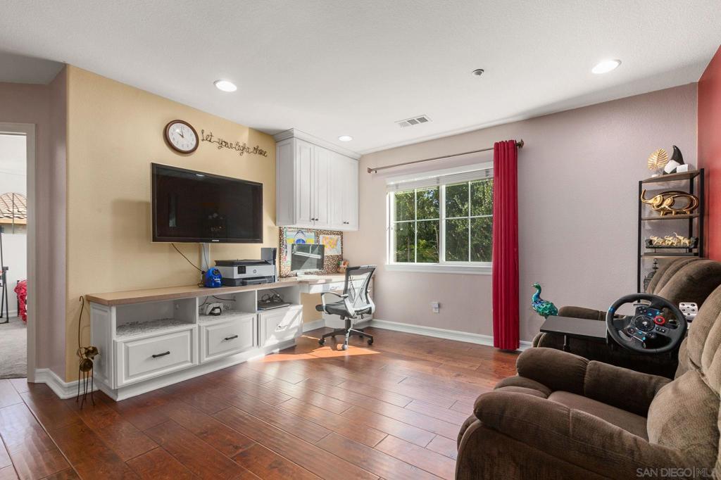16913 New Rochelle Way #80 Property Photo 11