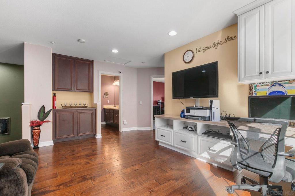 16913 New Rochelle Way #80 Property Photo 12