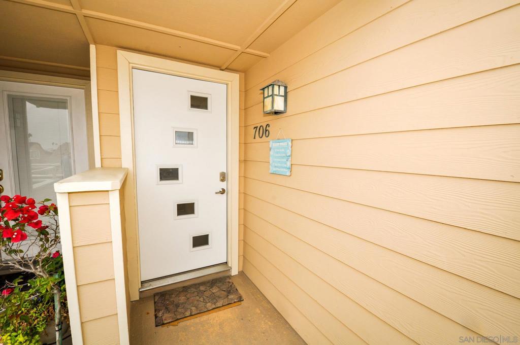 706 Ocean Ln Property Photo 23