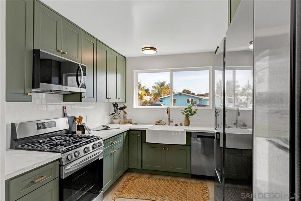 2210 Morose St Property Photo