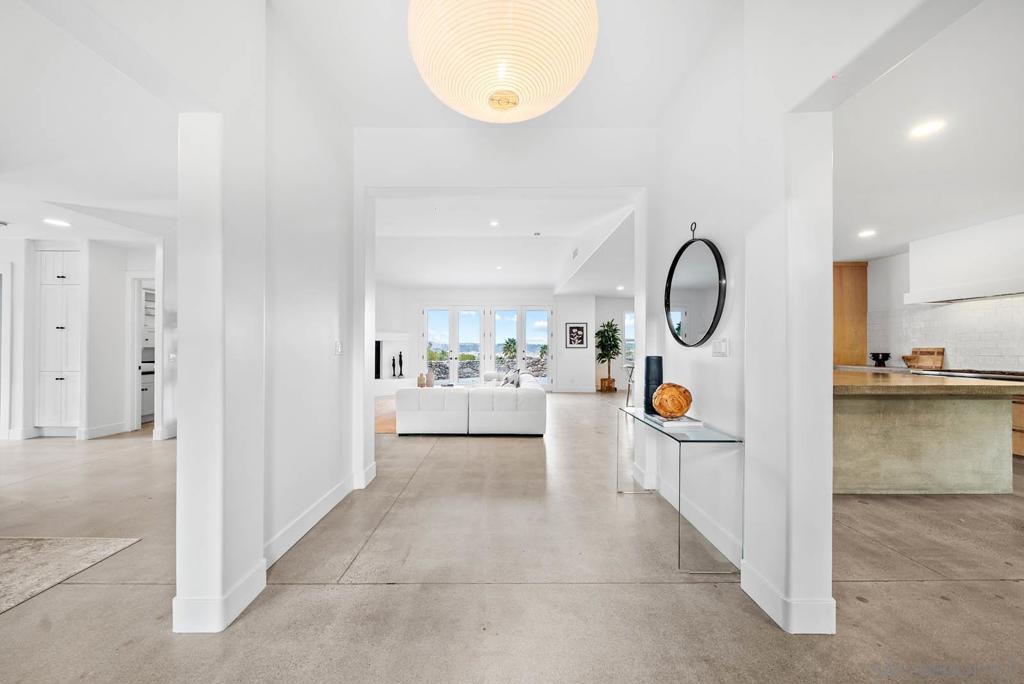 32070 Via Vera Property Photo
