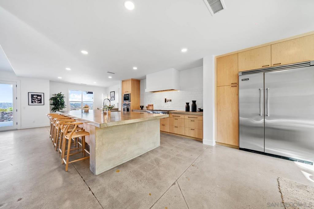32070 Via Vera Property Photo 10