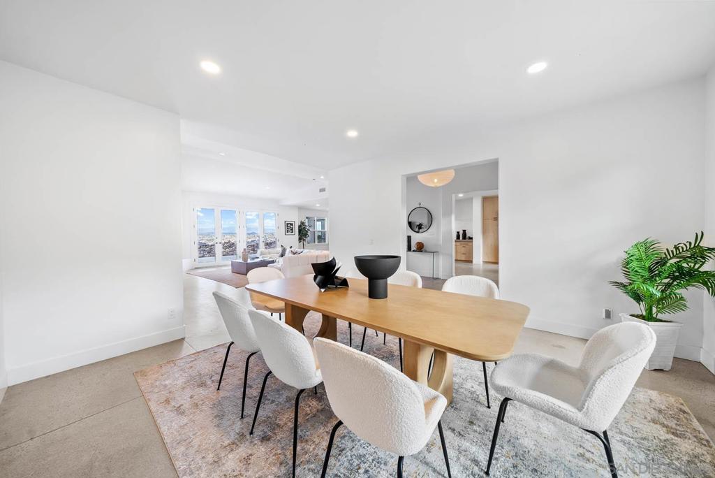 32070 Via Vera Property Photo 20