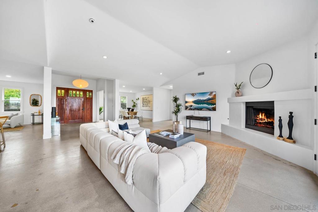 32070 Via Vera Property Photo 26