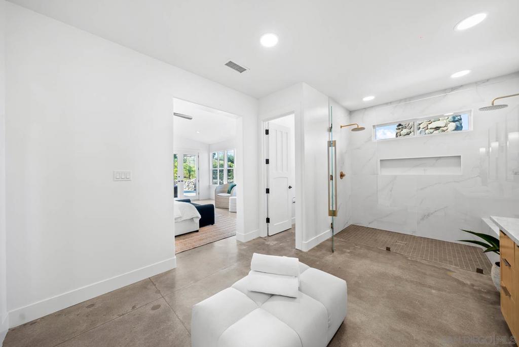 32070 Via Vera Property Photo 37