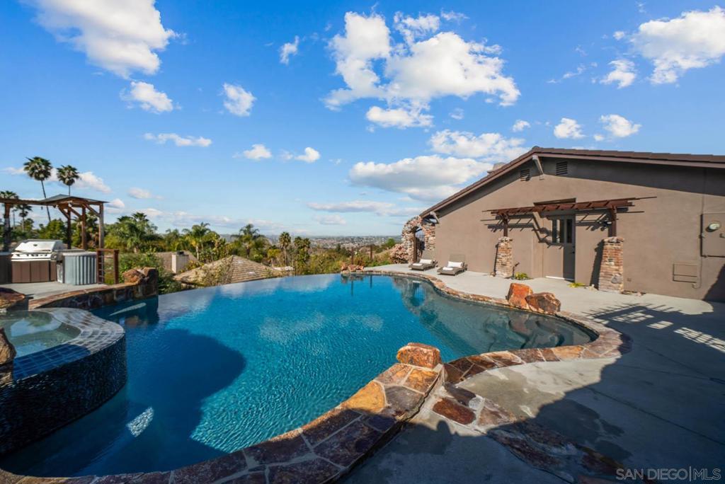 32070 Via Vera Property Photo 55