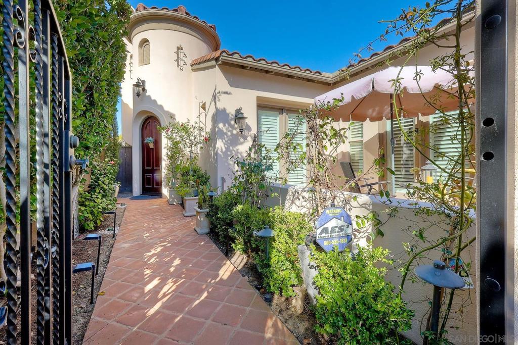 7718 Via Vivaldi Property Photo 3