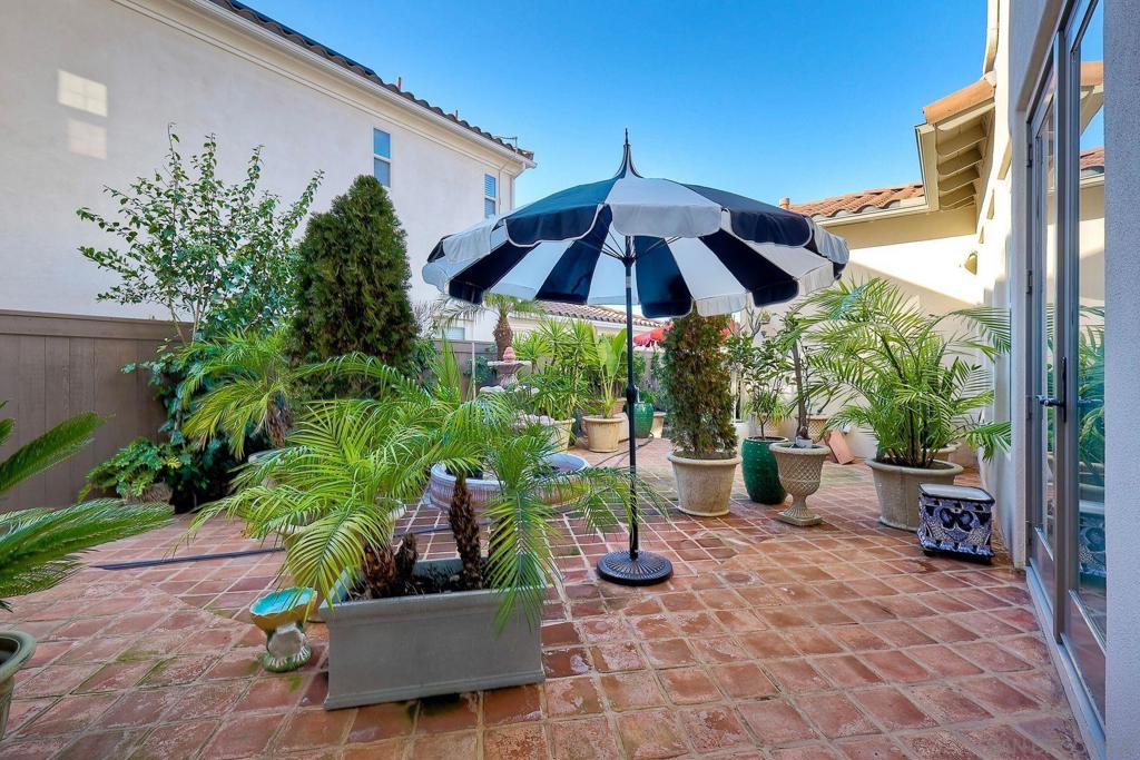 7718 Via Vivaldi Property Photo 32