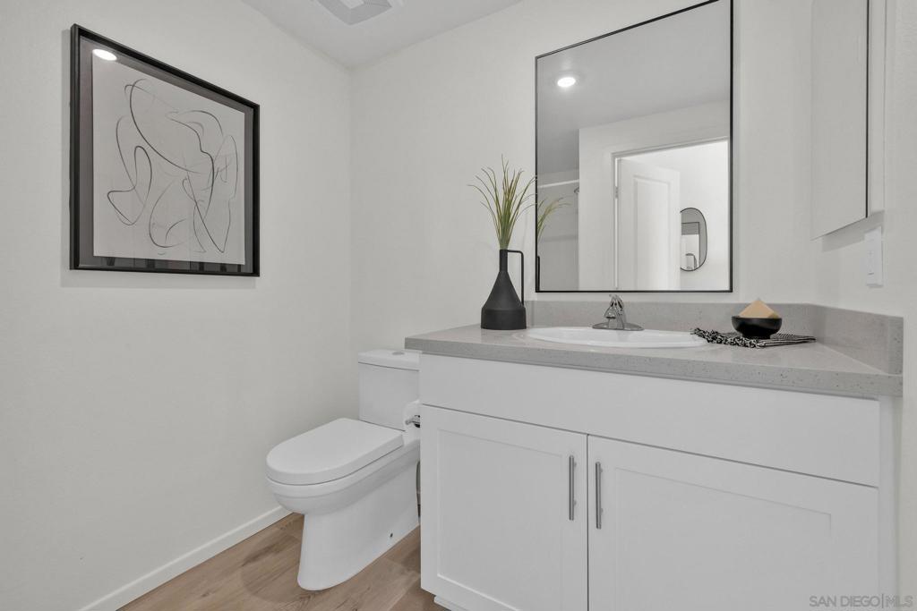 8182 Golden Ave Property Photo 18