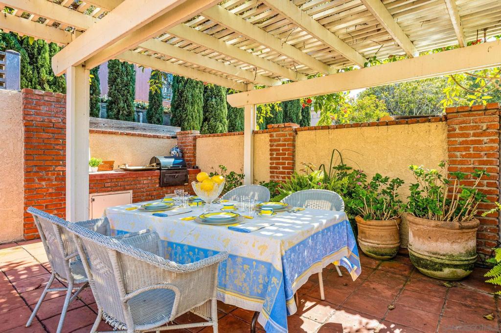 4443 Arista St Property Photo 20