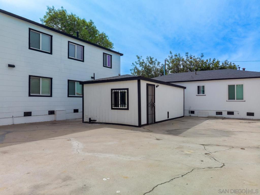 1227 Coolidge Avenue Property Photo 10