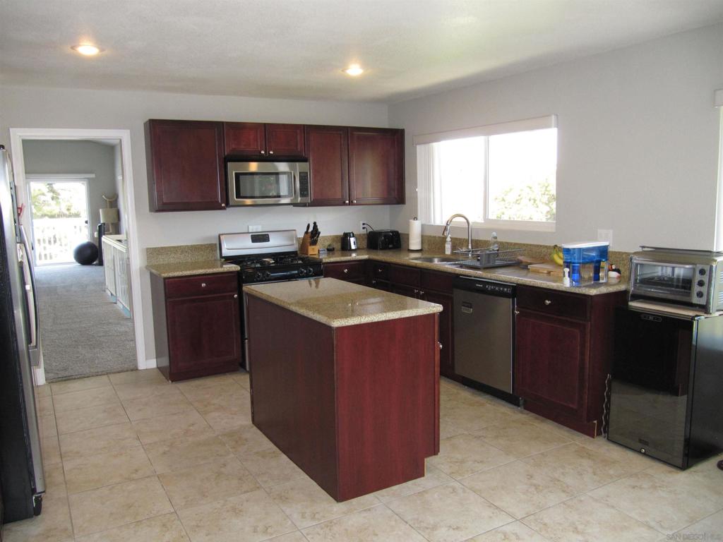 7602 Nueva Castilla Way Property Photo 6