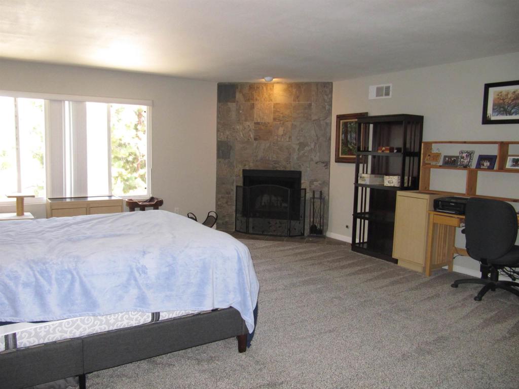 7602 Nueva Castilla Way Property Photo 8