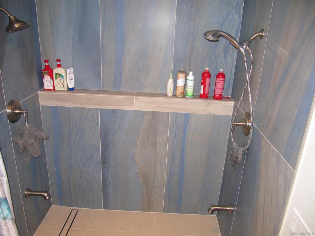 7602 Nueva Castilla Way Property Photo 12