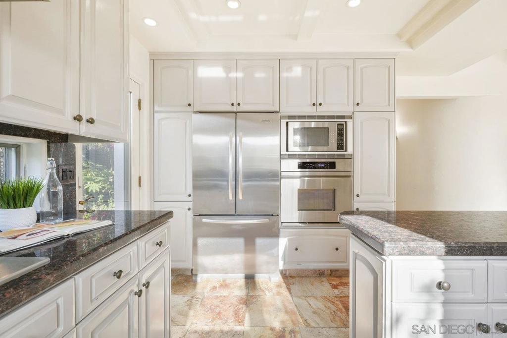 126 7th St Property Photo 17