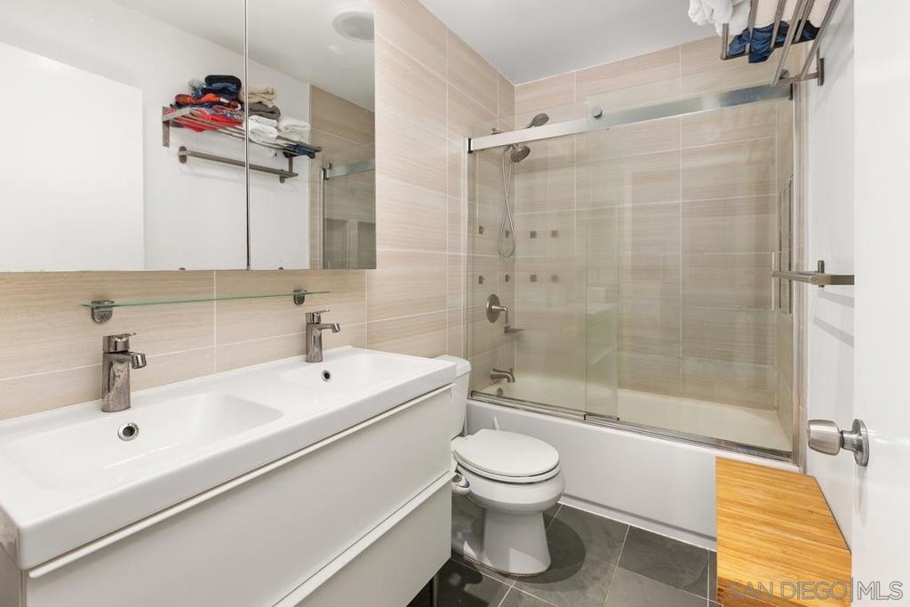 3205 Via Alicante 11 Property Photo 13