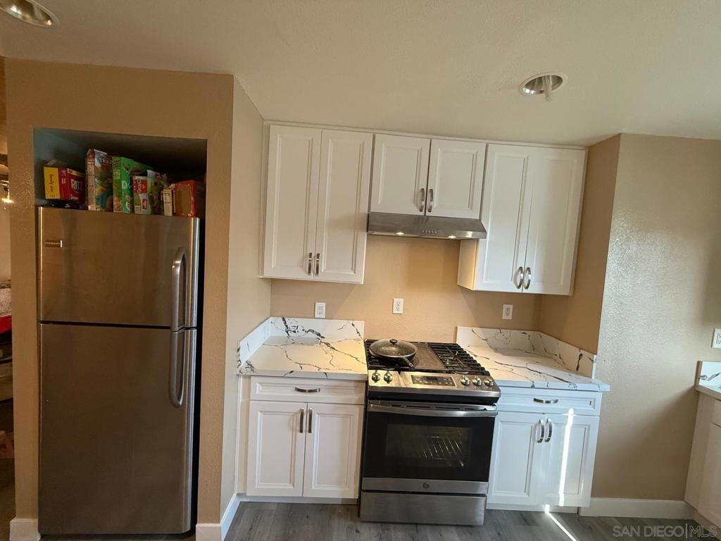 1721 29 Commercial St Property Photo 12