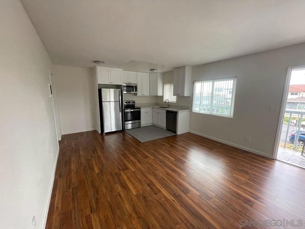 1505 Felspar St Property Photo 25