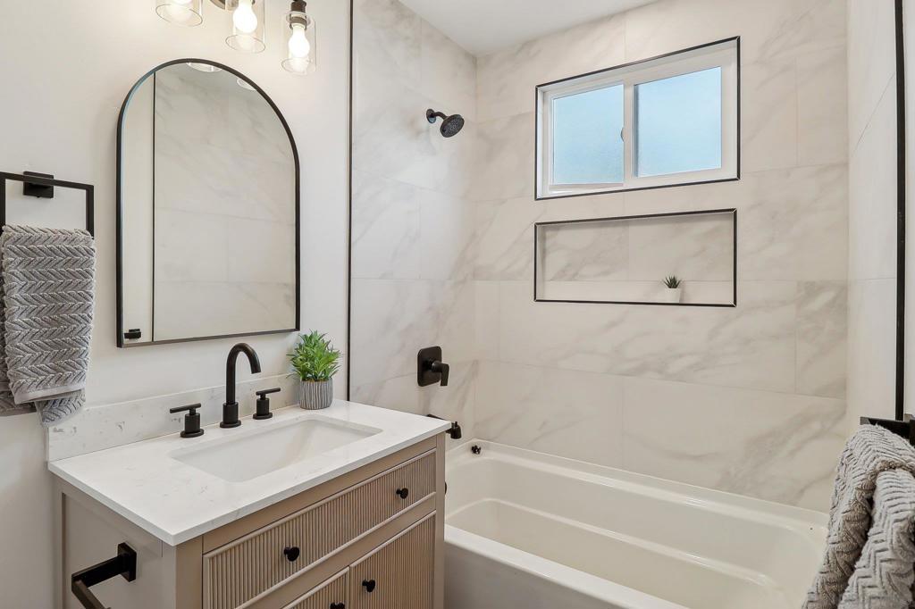 2520 E Street Property Photo 8