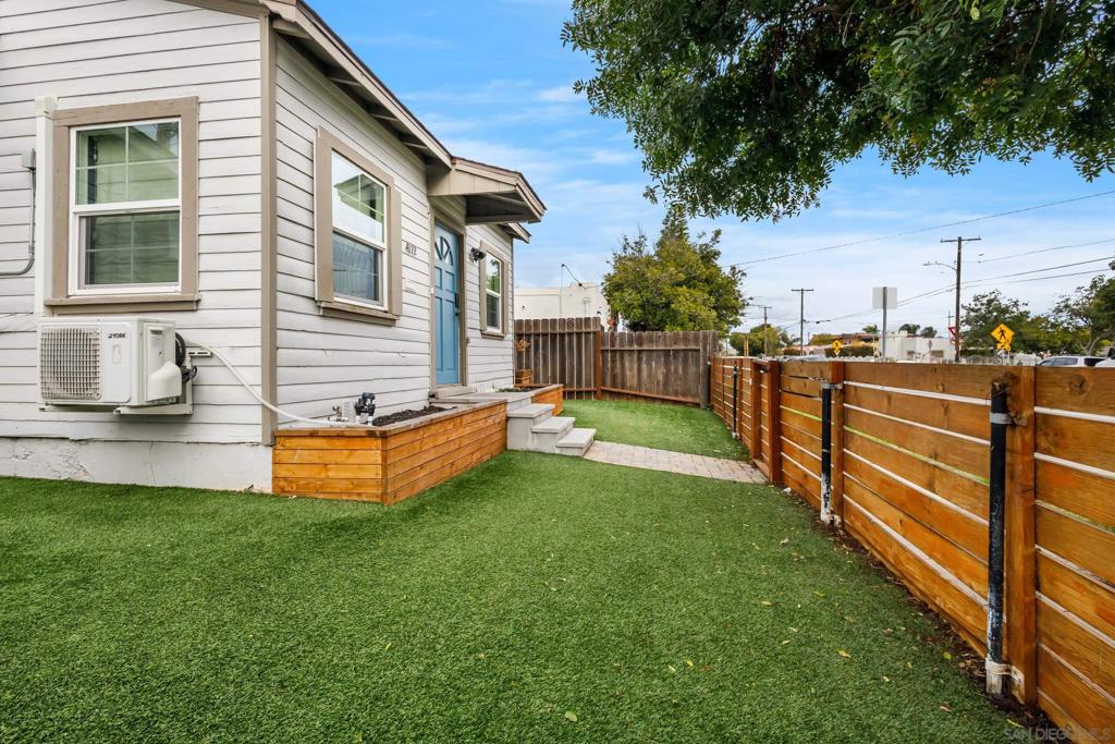 4172 Landis St Property Photo