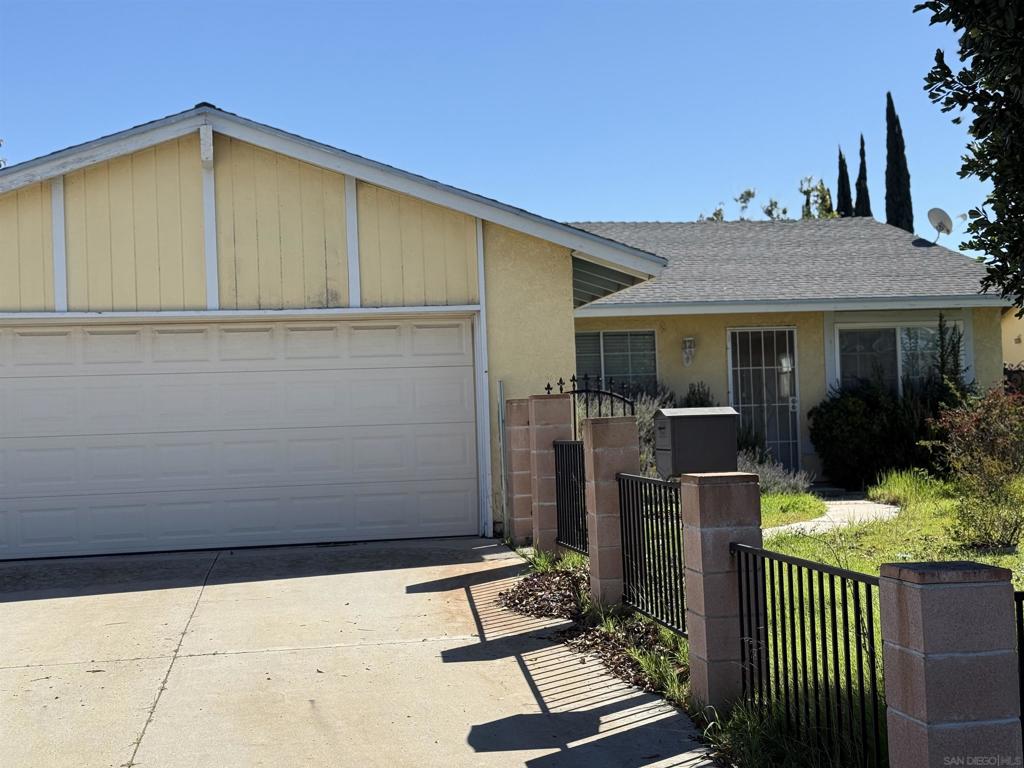 10065 Tudor Ave Property Photo