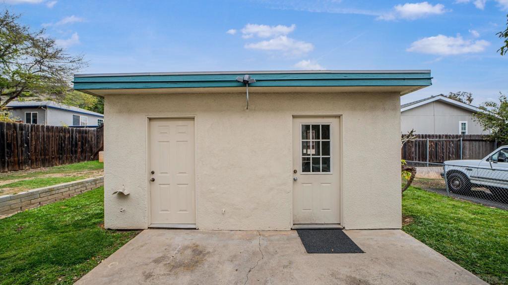 7425 Waite Dr Property Photo 15