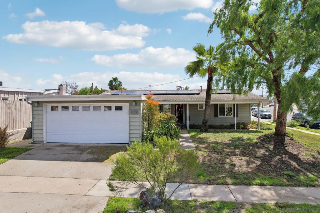 3165 Admiral Property Photo