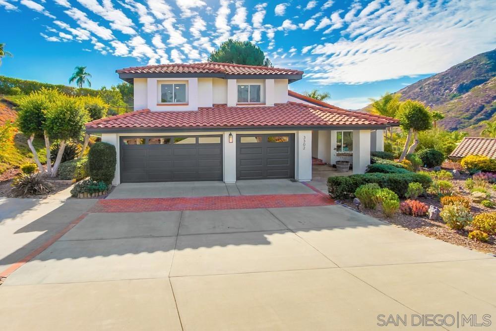 3302 Vista Rocosa Property Photo