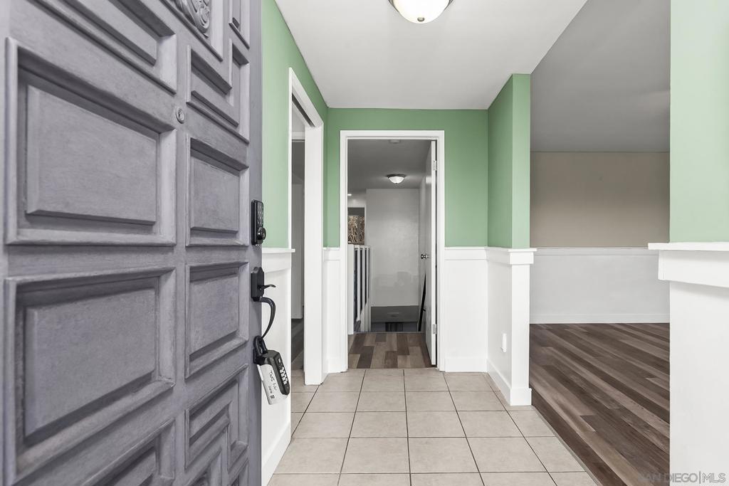 2329 Warrington St Property Photo