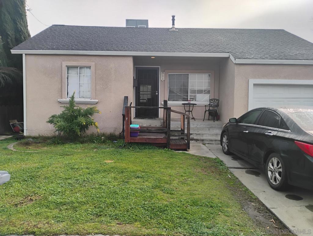 811 Francis Way Property Photo