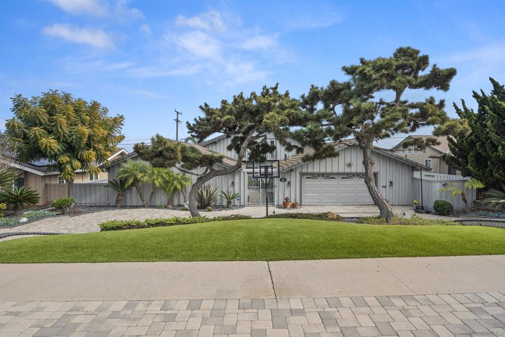 1151 Catalina Boulevard Property Photo