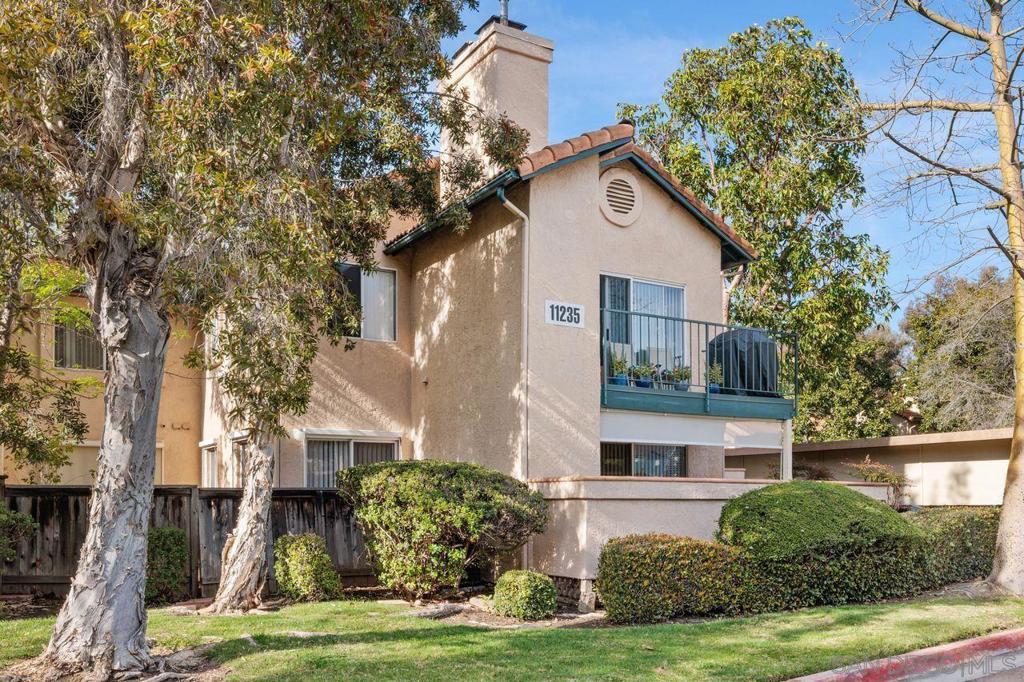 11235 Avenida De Los Lobos G Property Photo