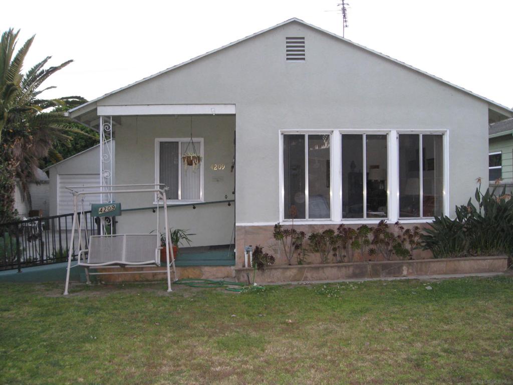 4209 LAFAYETTE PL Property Photo 1