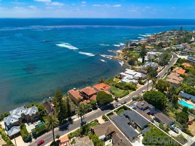 5845 Camino De La Costa Property Photo