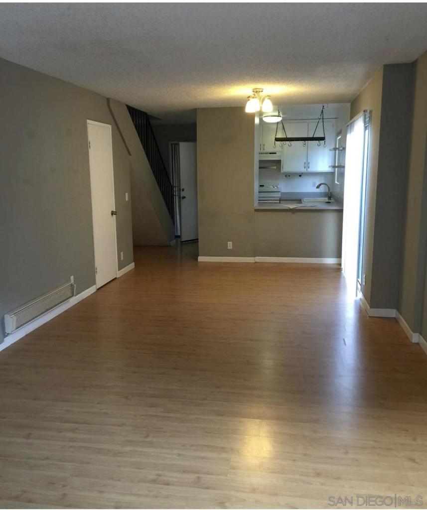 4668 39th Street Property Photo 4