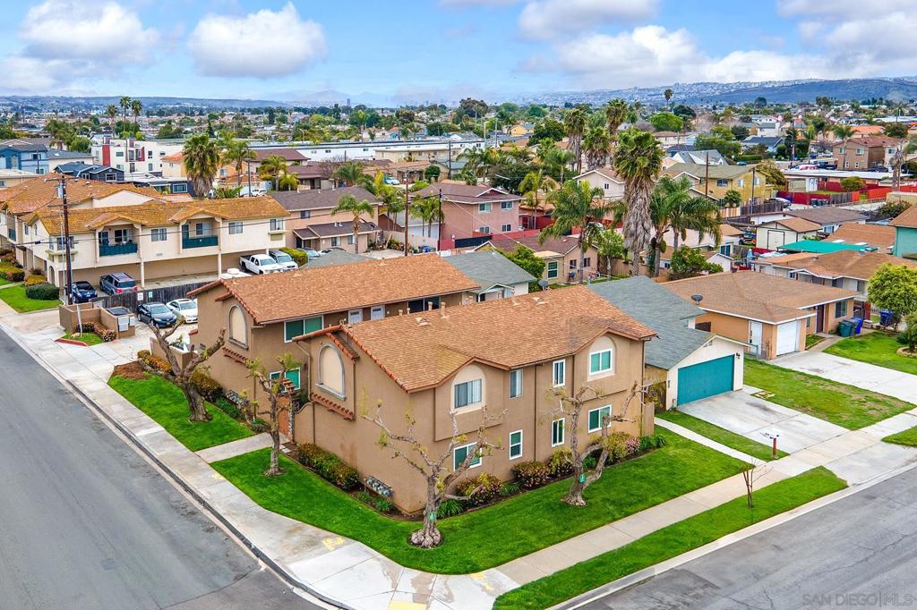1203 Donax Ave Property Photo