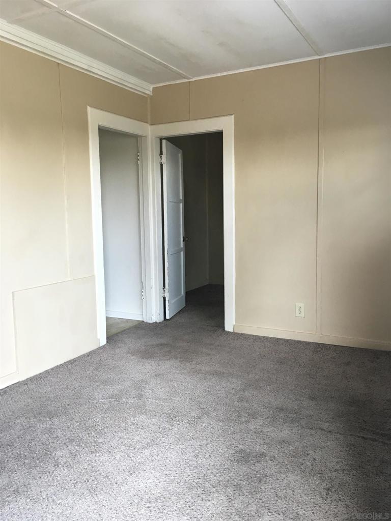 4070 Railroad Ave Property Photo 11