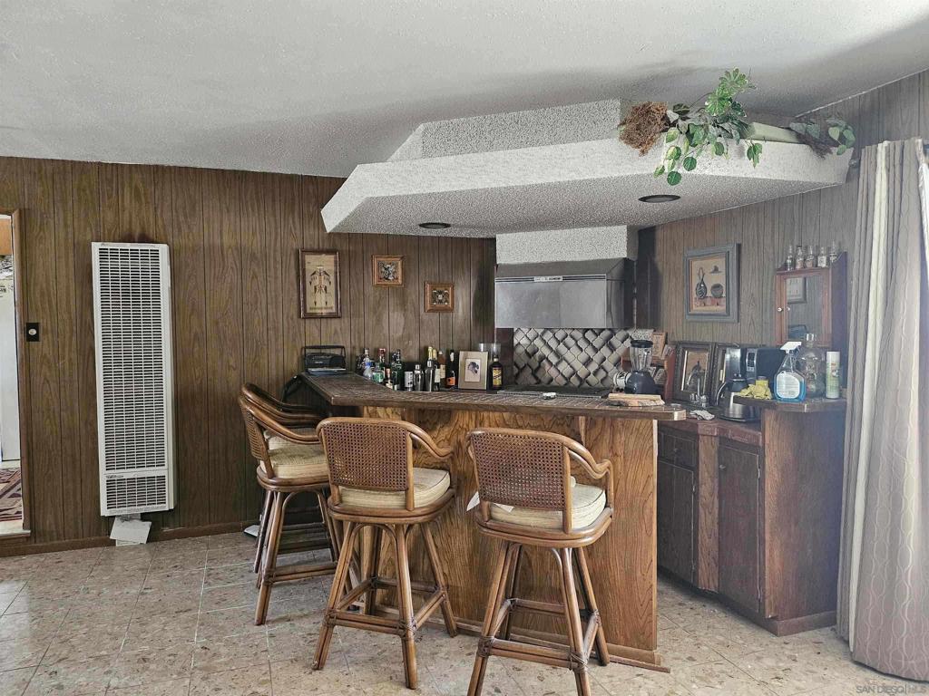 1561 65 Evergreen St Property Photo 6