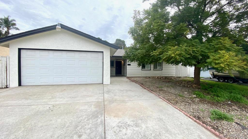 5212 Auburn Drive Property Photo