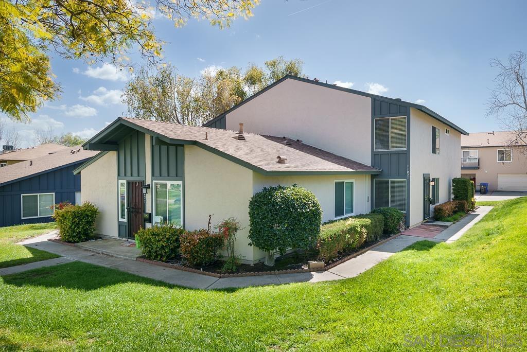 11031 Via Parma Property Photo