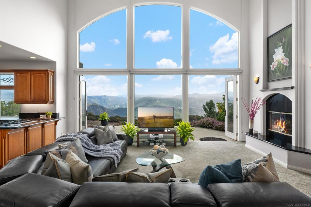 410 Woodland Ln Property Photo 1