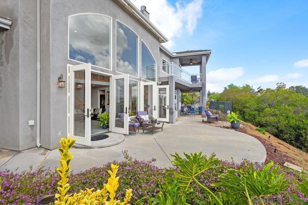 410 Woodland Ln Property Photo 7