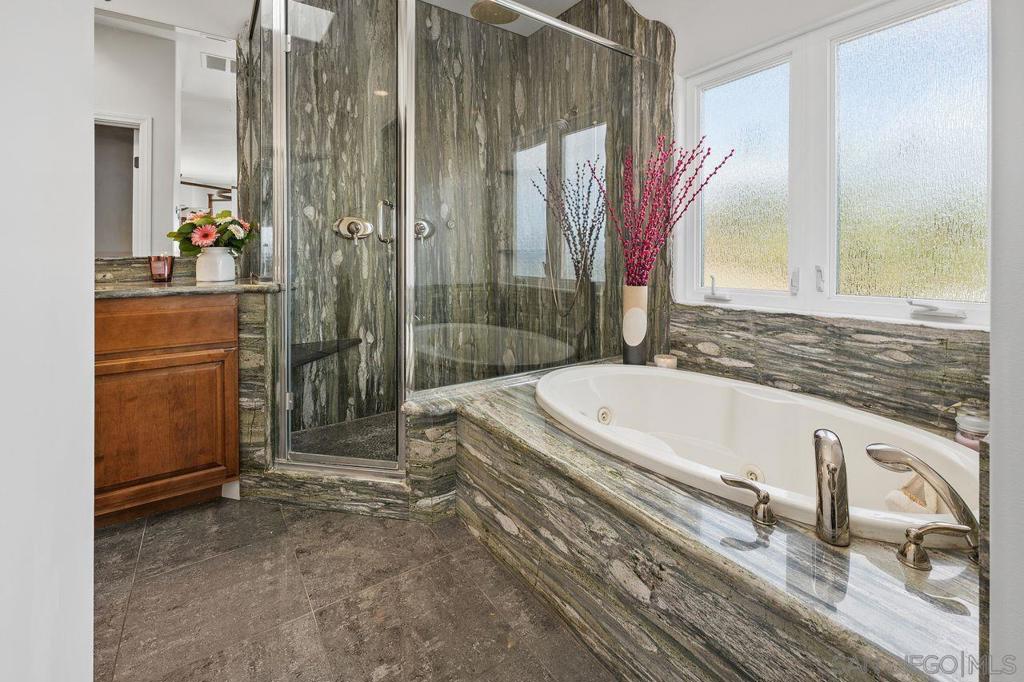 410 Woodland Ln Property Photo 19