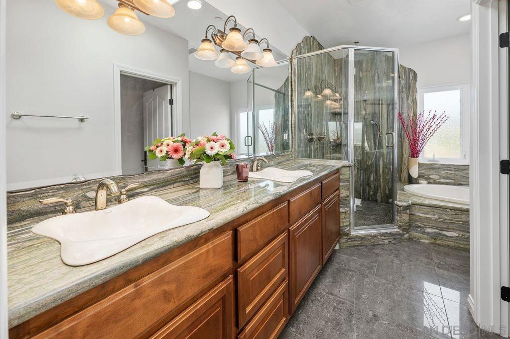 410 Woodland Ln Property Photo 20